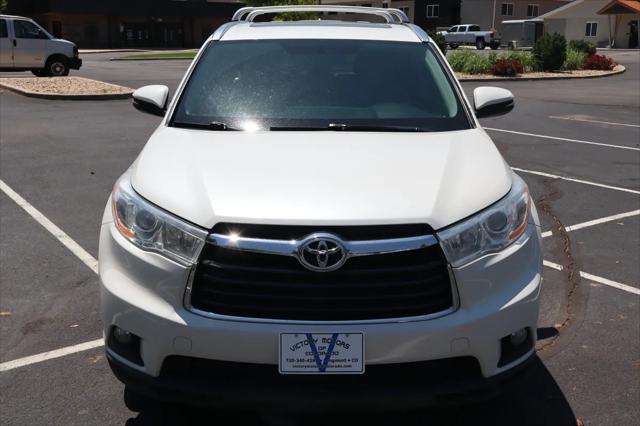used 2014 Toyota Highlander car, priced at $18,999