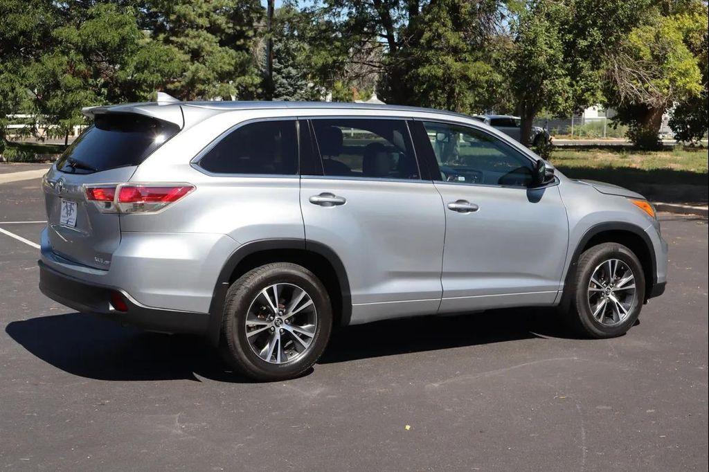 used 2016 Toyota Highlander car, priced at $18,999