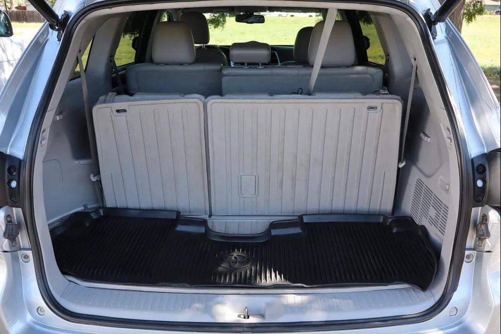 used 2016 Toyota Highlander car, priced at $18,999