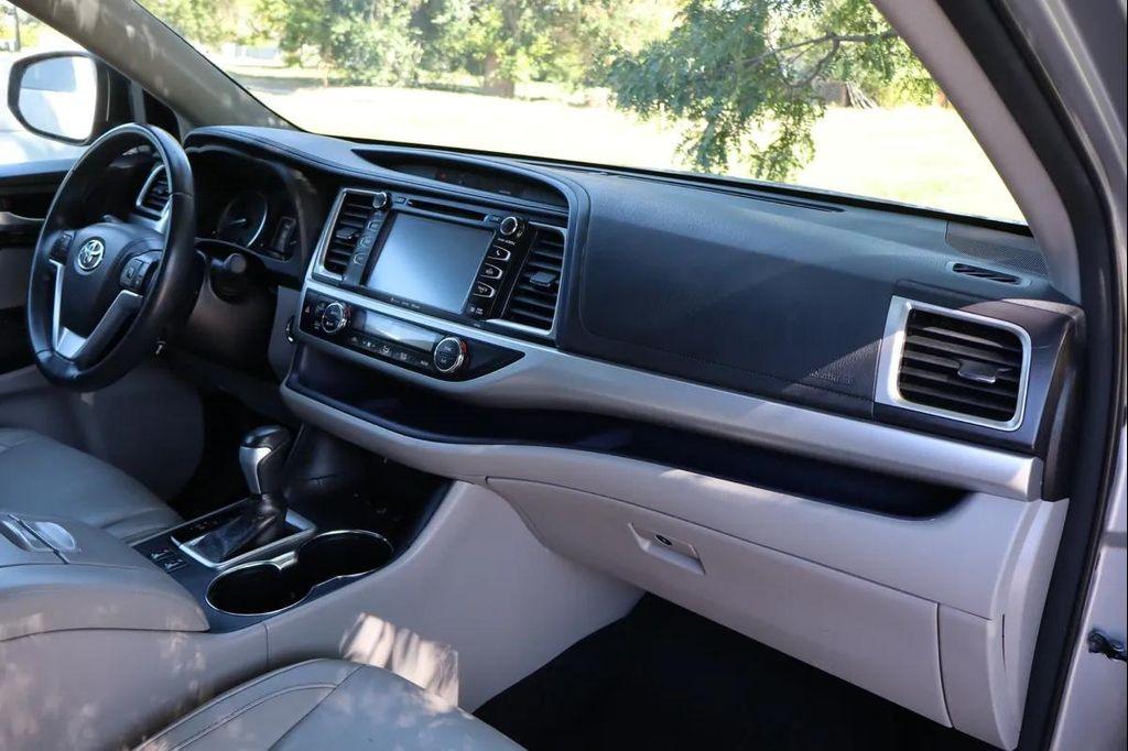 used 2016 Toyota Highlander car, priced at $18,999