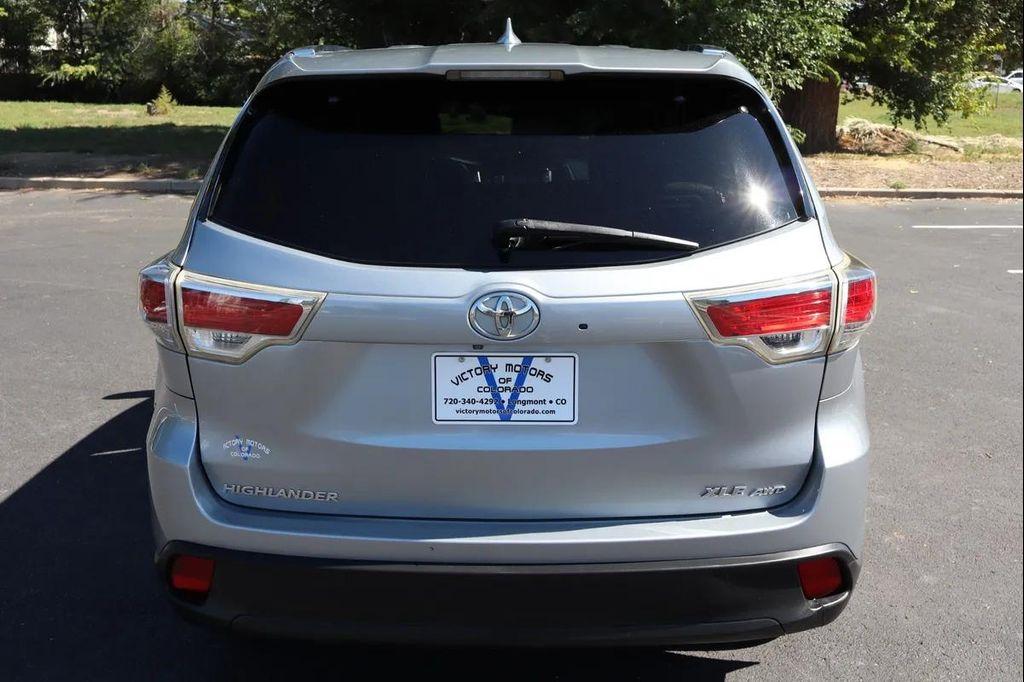 used 2016 Toyota Highlander car, priced at $18,999