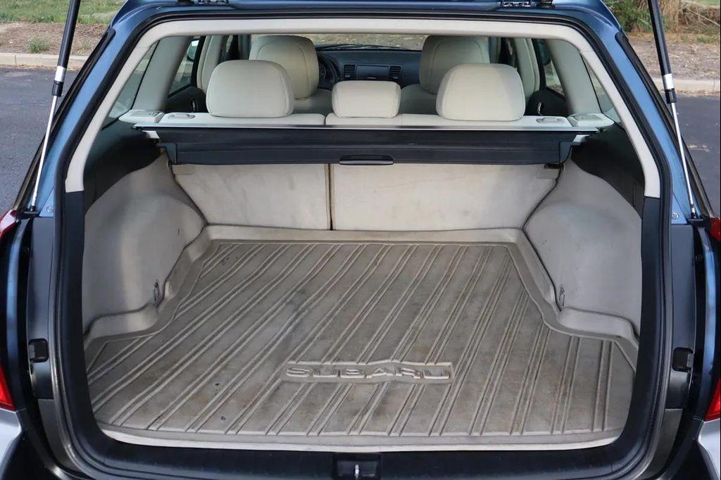used 2007 Subaru Outback car, priced at $7,999