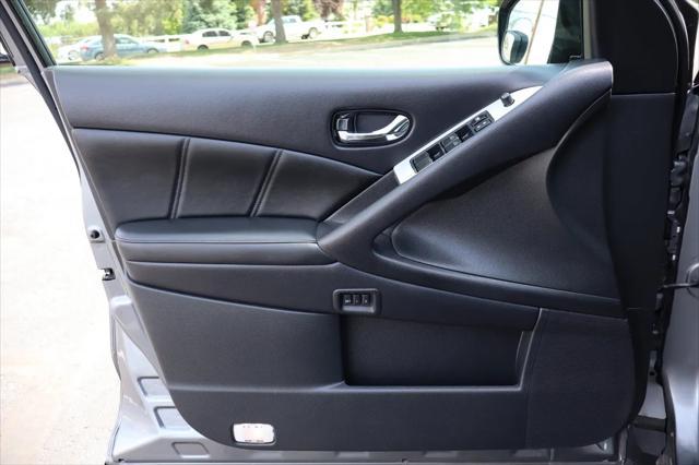 used 2013 Nissan Murano car, priced at $9,999