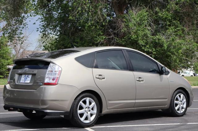 used 2007 Toyota Prius car, priced at $5,999