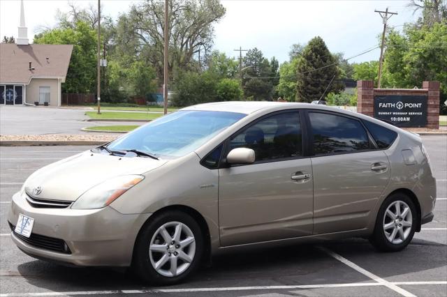 used 2007 Toyota Prius car, priced at $5,999