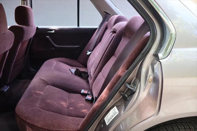 used 1992 Honda Accord car, priced at $6,999