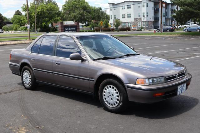 used 1992 Honda Accord car, priced at $6,999