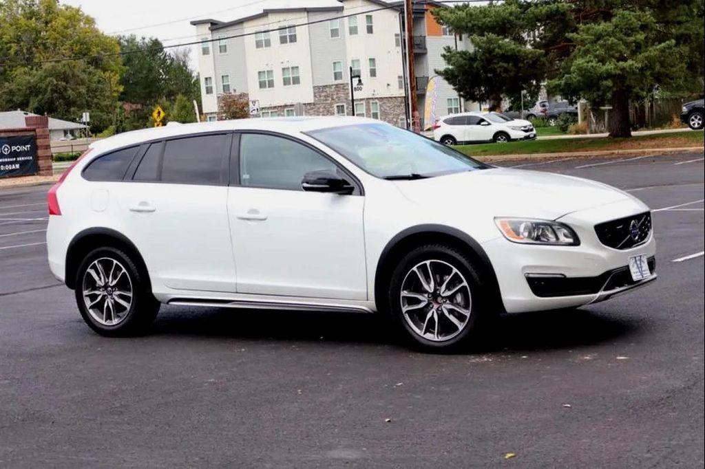 used 2018 Volvo V60 Cross Country car, priced at $16,999