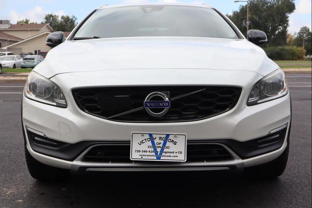 used 2018 Volvo V60 Cross Country car, priced at $16,999
