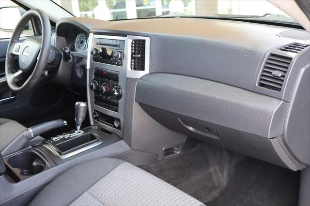 used 2009 Jeep Grand Cherokee car, priced at $8,999
