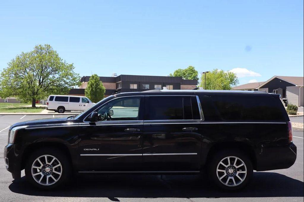 used 2015 GMC Yukon XL car, priced at $15,999