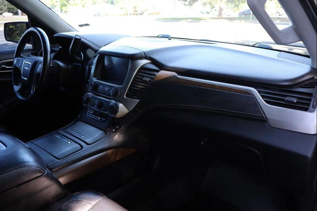used 2018 GMC Yukon car, priced at $28,999