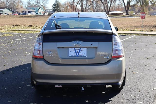 used 2007 Toyota Prius car, priced at $8,999