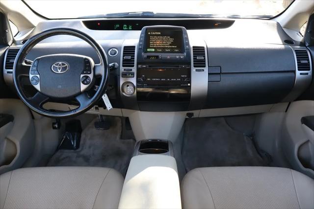 used 2007 Toyota Prius car, priced at $8,999