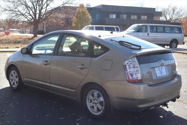 used 2007 Toyota Prius car, priced at $8,999