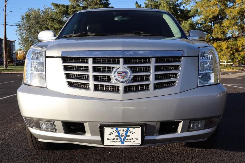 used 2011 Cadillac Escalade car, priced at $14,999