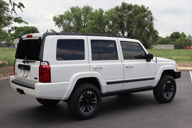 used 2007 Jeep Commander car, priced at $9,999