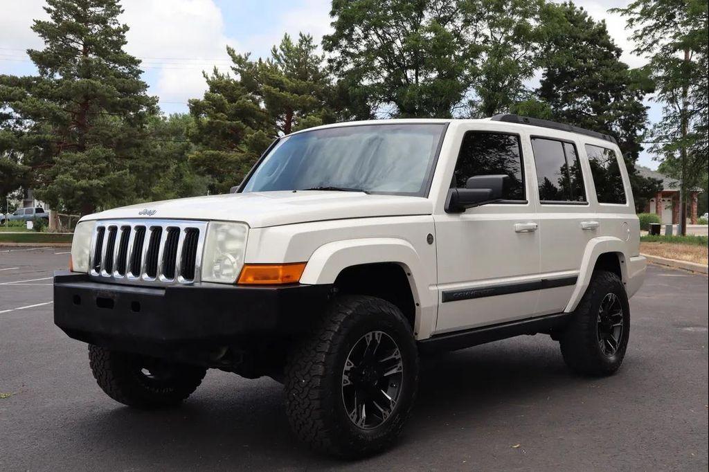 used 2007 Jeep Commander car, priced at $9,999