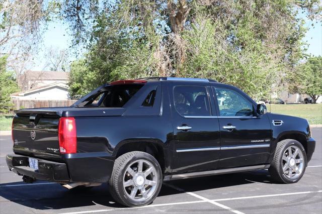 used 2010 Cadillac Escalade EXT car, priced at $17,999
