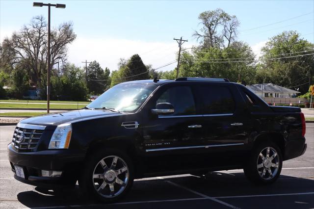 used 2010 Cadillac Escalade EXT car, priced at $17,999