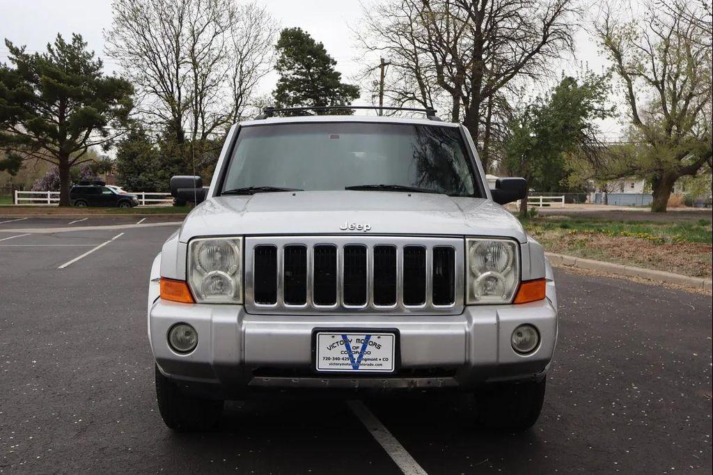 used 2006 Jeep Commander car, priced at $5,999