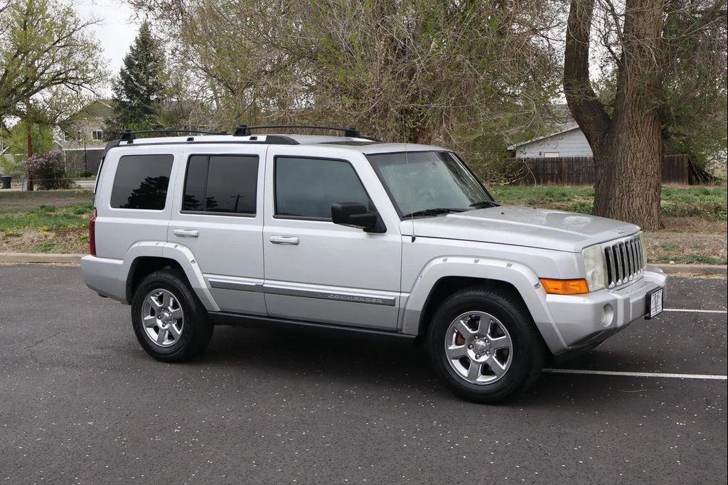 used 2006 Jeep Commander car, priced at $5,999