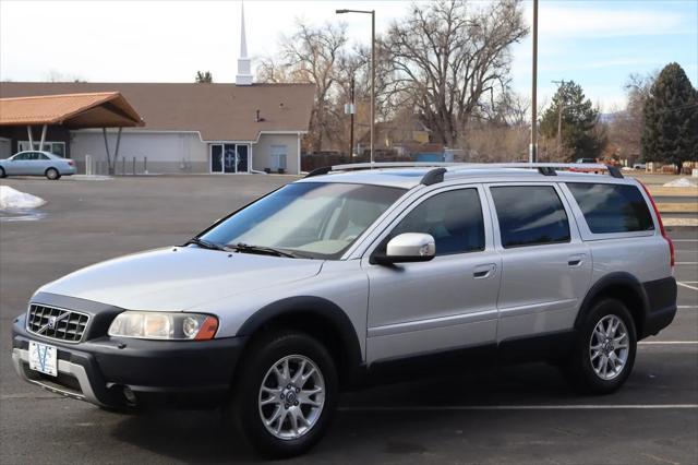 used 2007 Volvo XC70 car, priced at $7,999