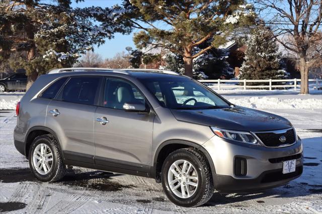 used 2014 Kia Sorento car, priced at $9,999