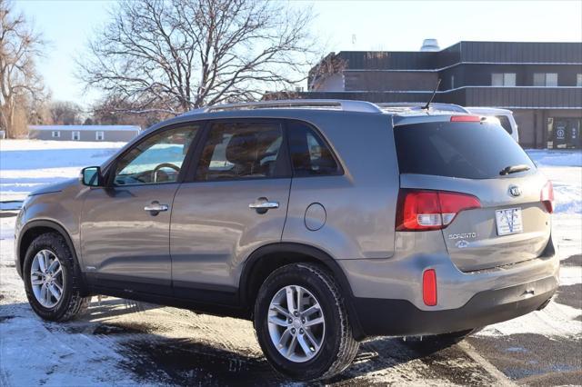 used 2014 Kia Sorento car, priced at $9,999