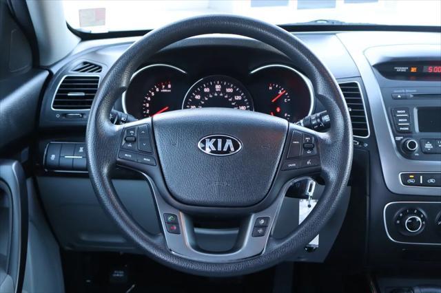 used 2014 Kia Sorento car, priced at $9,999