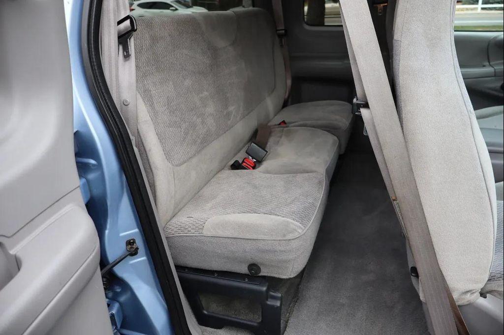 used 1998 Ford F-150 car, priced at $5,999