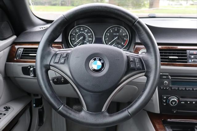 used 2009 BMW 328 car, priced at $9,999