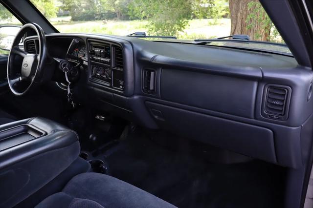 used 2002 Chevrolet Silverado 2500 car, priced at $16,999
