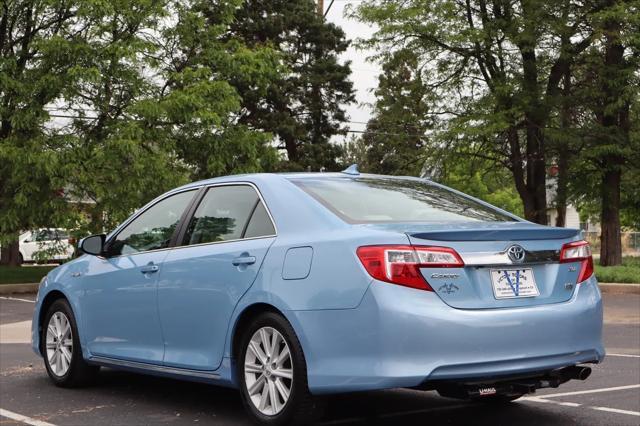 used 2013 Toyota Camry Hybrid car, priced at $12,999
