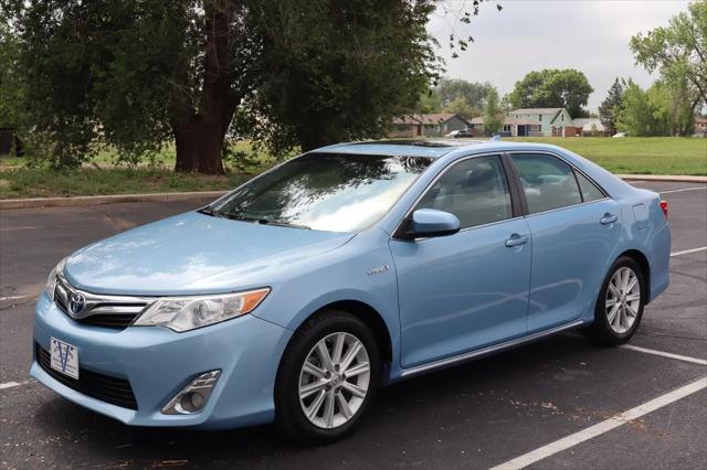 used 2013 Toyota Camry Hybrid car, priced at $12,999