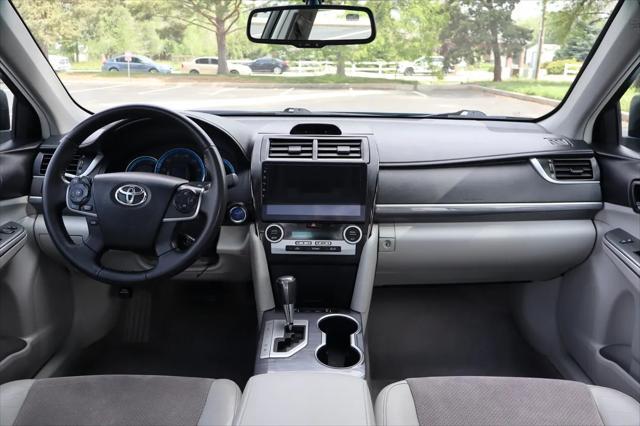 used 2013 Toyota Camry Hybrid car, priced at $12,999