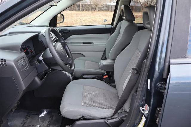 used 2007 Jeep Compass car, priced at $4,999