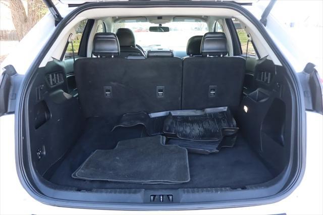 used 2016 Ford Edge car, priced at $9,999