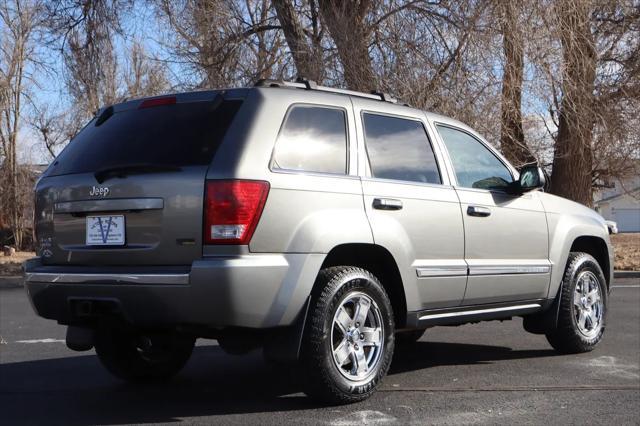 used 2007 Jeep Grand Cherokee car, priced at $12,999