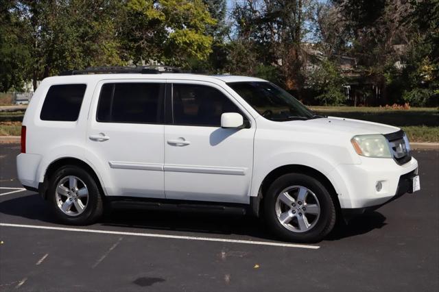 used 2010 Honda Pilot car, priced at $7,999