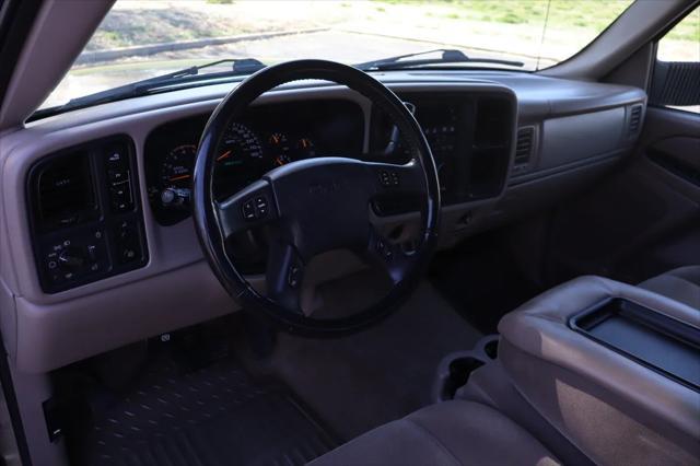 used 2005 GMC Sierra 2500 car, priced at $19,999