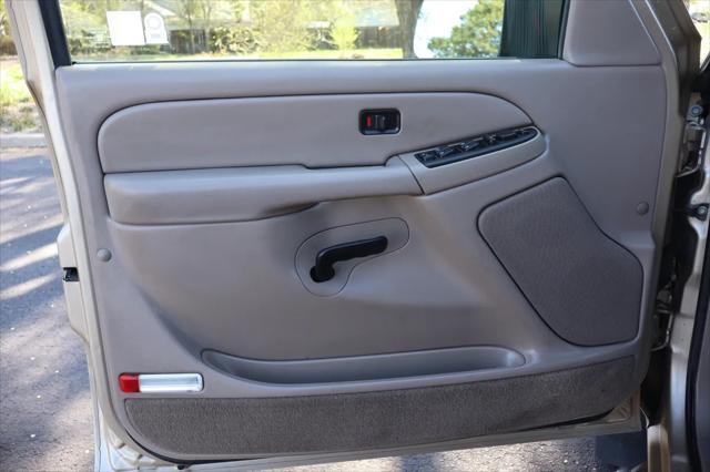 used 2005 GMC Sierra 2500 car, priced at $19,999