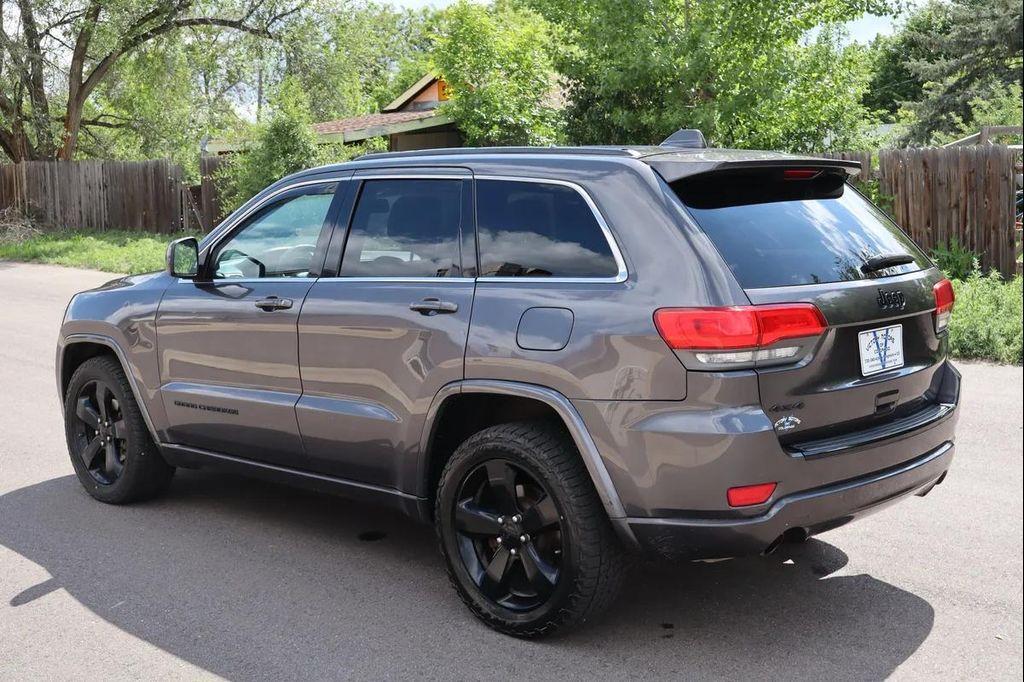 used 2015 Jeep Grand Cherokee car, priced at $10,999