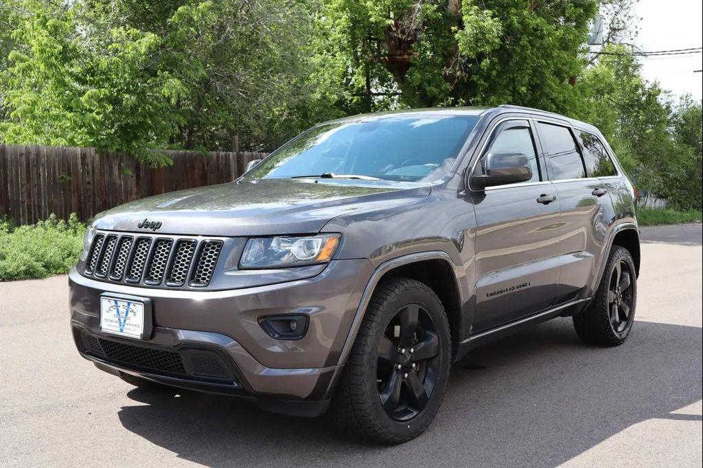 used 2015 Jeep Grand Cherokee car, priced at $10,999