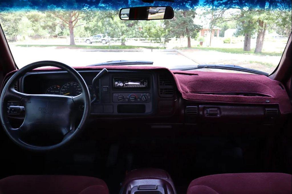 used 1995 GMC Sierra 1500 car, priced at $13,999