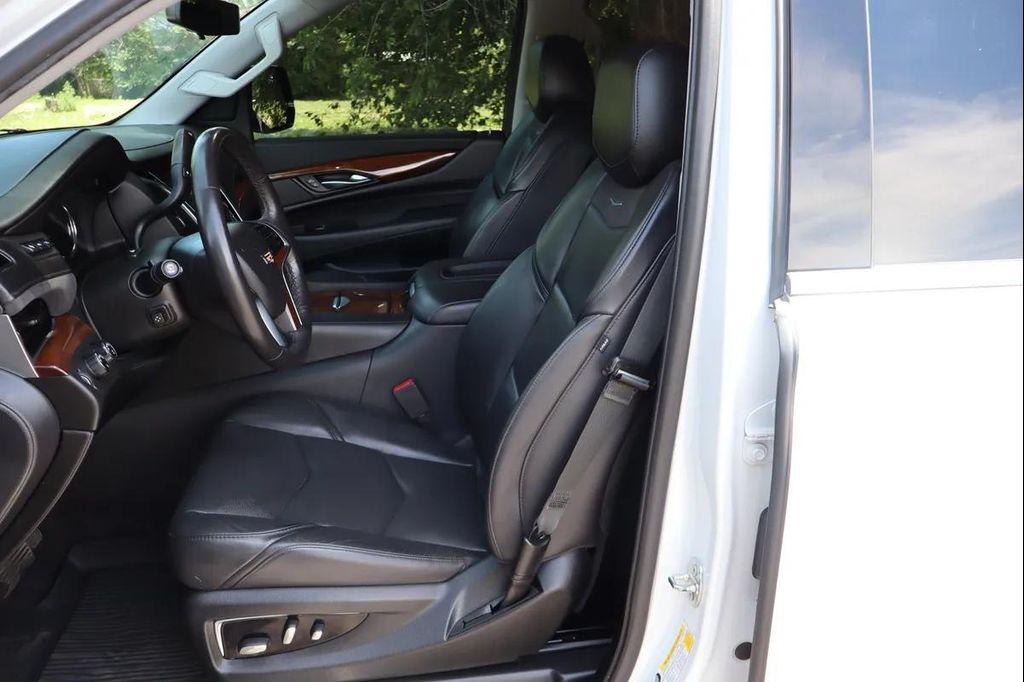 used 2020 Cadillac Escalade car, priced at $38,999