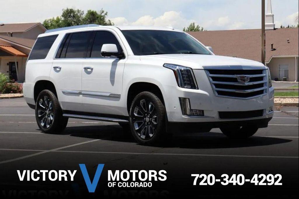 used 2020 Cadillac Escalade car, priced at $38,999