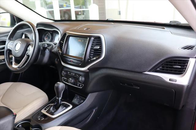 used 2015 Jeep Cherokee car, priced at $11,999
