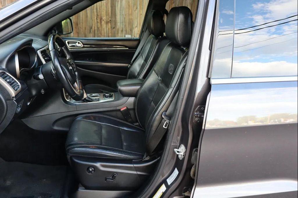 used 2016 Jeep Grand Cherokee car, priced at $16,999