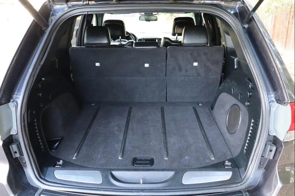 used 2016 Jeep Grand Cherokee car, priced at $16,999